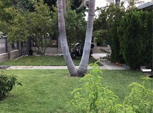 6437 Rhodes Ave, North Hollywood, CA 91606