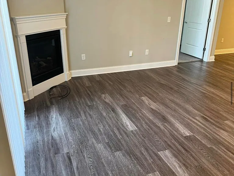 Contemporary Home Suites — Photo 11