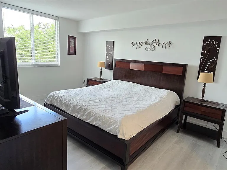 2775 NE 187th St #314 — Photo 11
