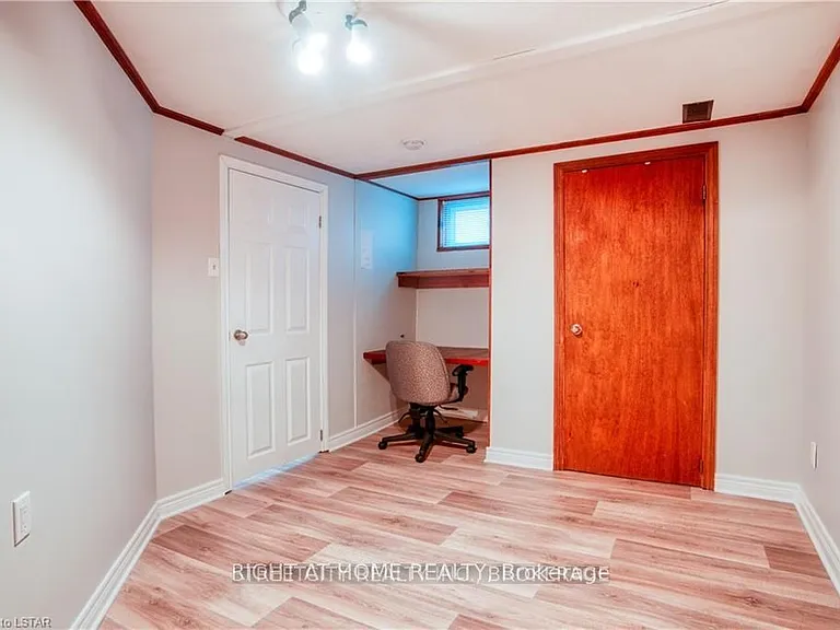 14 Graham Cres — Photo 16