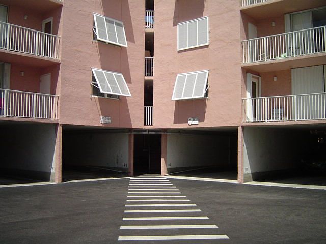 1st image of 3930 S Roosevelt Blvd #W301