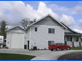 54 Pine Ct, Eagle Pt, OR 97524