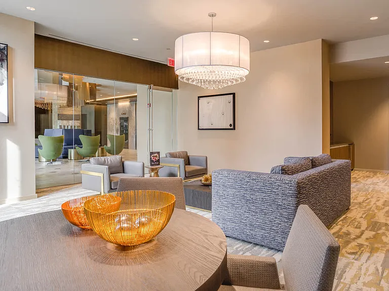 Leasing Office