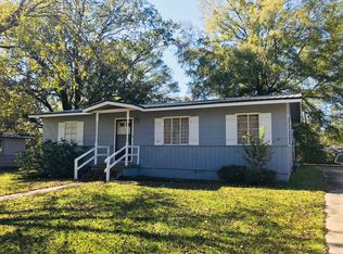 137 Meadow Hill Rd, West Point, MS 39773