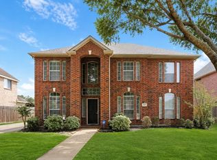 3821 Houston Lake Dr, Pearland, TX 77581