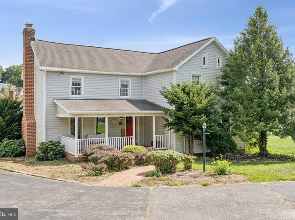 38 Stoneridge Dr, New Freedom, PA 17349