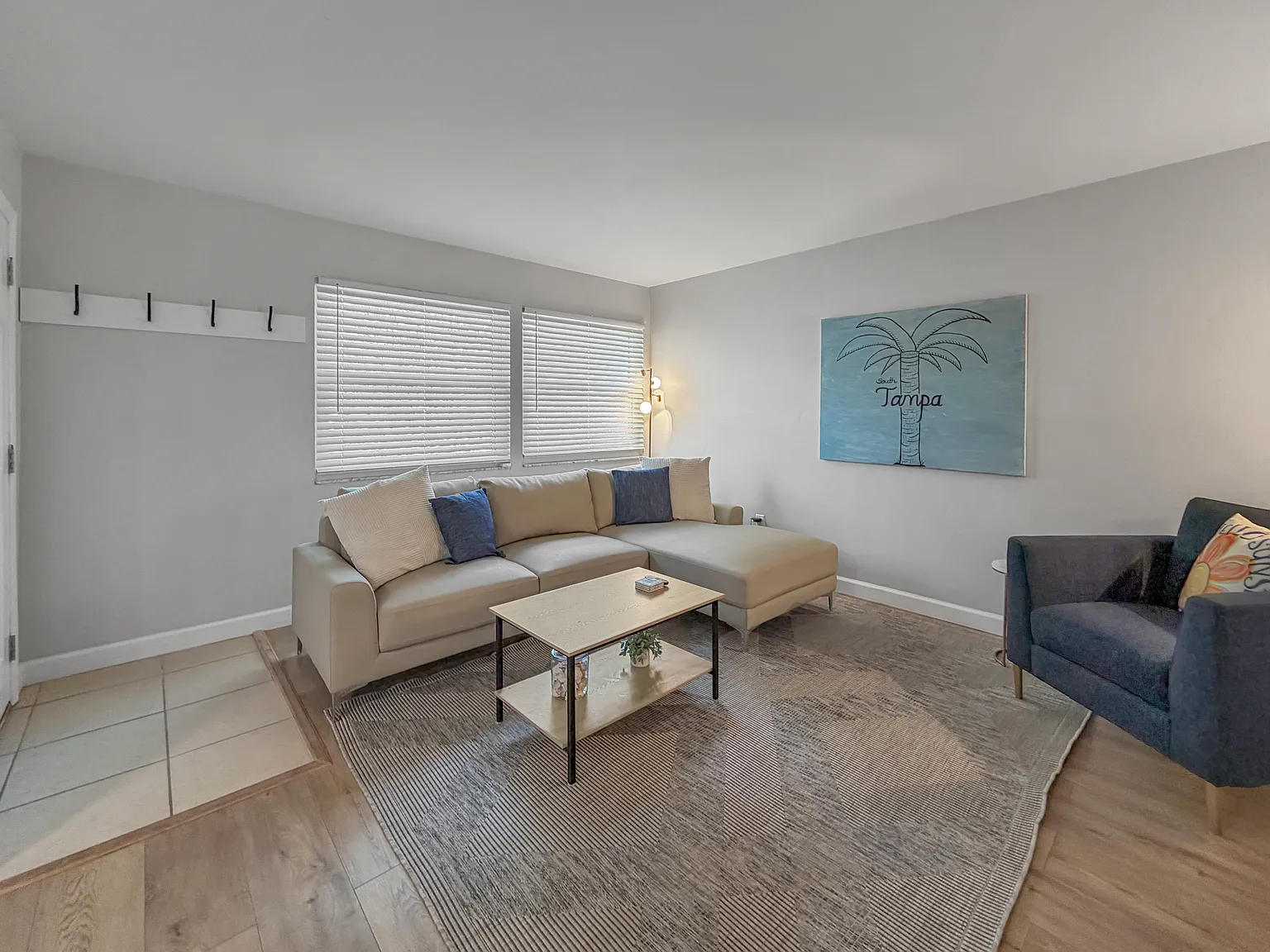 2 bed, 852 sqft, $2,600 — Photo 4