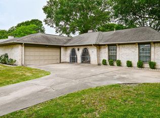 5506 Bent Bough Ln, Houston, TX 77088
