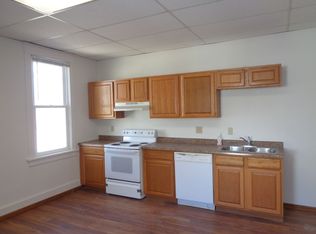 746 Rose St #1, Lincoln, NE 68502