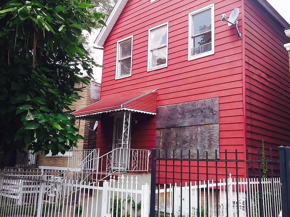 1st image of 4430 W Gladys Ave
