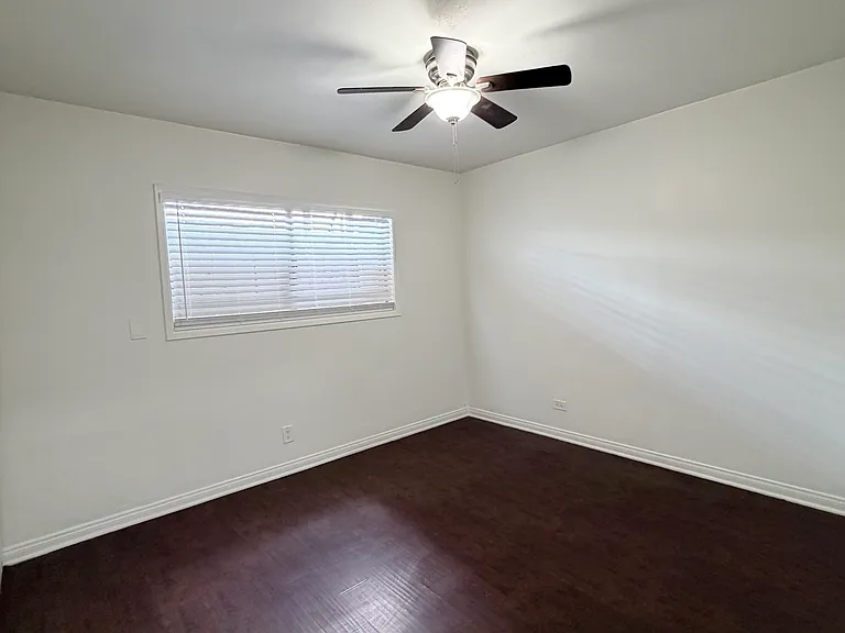 4219 Marine Ave #1/2 — Photo 7