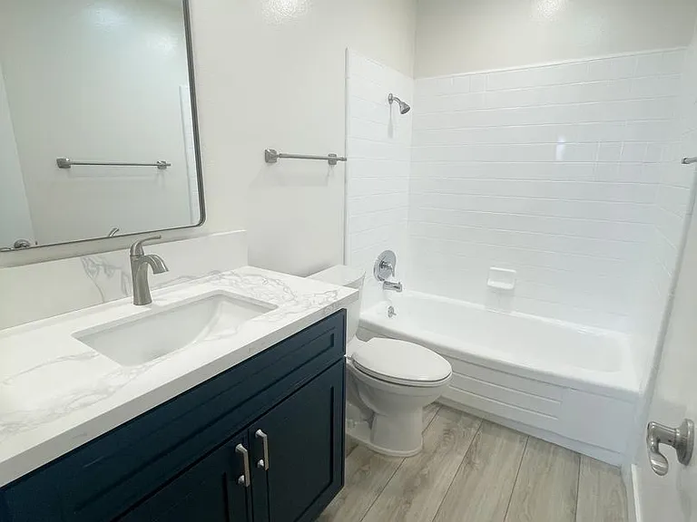 9192 Christine Dr — Photo 10