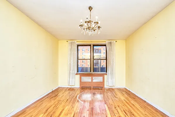 Sold by Maximillion Realty, Inc. | media 44