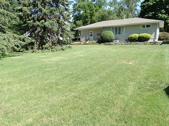 4th image of 1206 J Ave