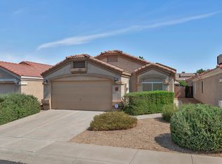 3028 E Blackhawk Dr, Phoenix, AZ 85050