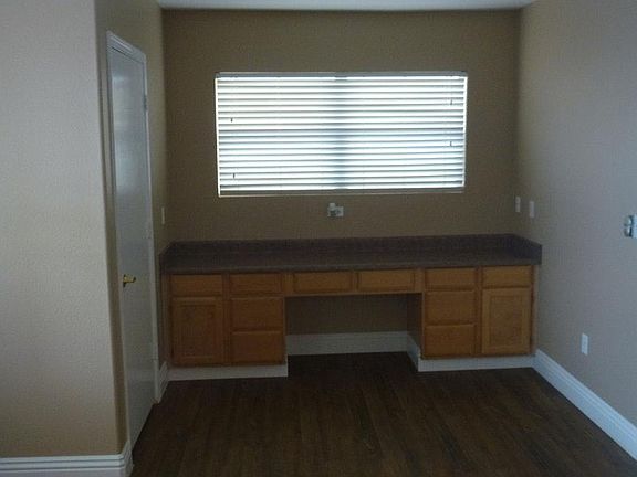3rd image of 45 Maleena Mesa St APT 525