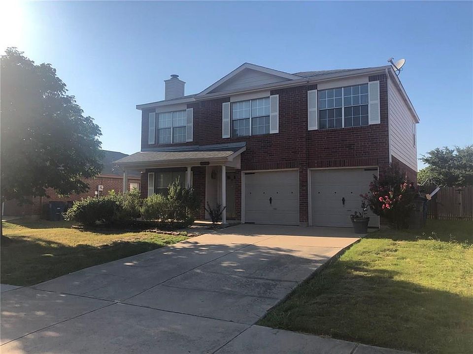 1st image of 2445 Breanna Way
