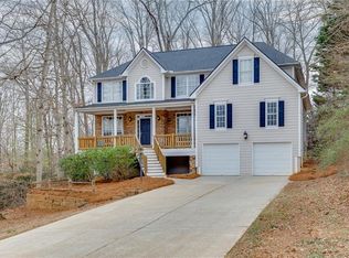 1021 Andover Dr, Hoschton, GA 30548