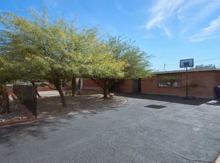 6950 E Calle Betelgeux, Tucson, AZ 85710