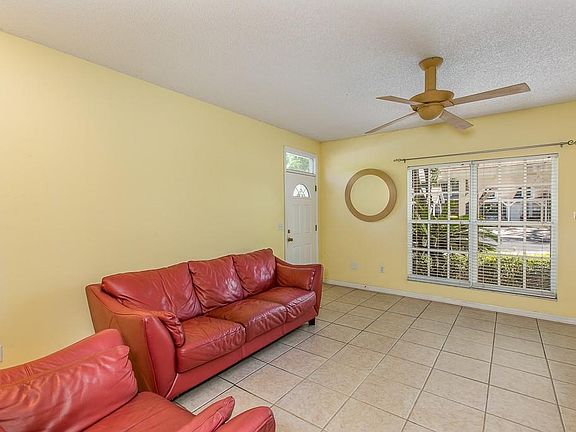 5th image of 293 Winchester Way