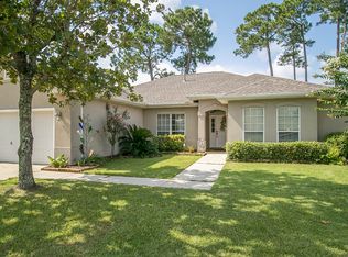 6 Pine Lake Ct, Ocean Springs, MS 39564