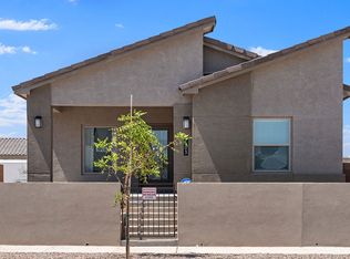 6108 Chicago Dr SE, Albuquerque, NM 87106