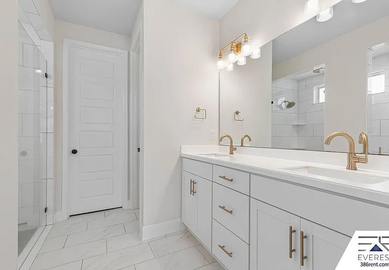 66 Los Lagos Blvd — Photo 16