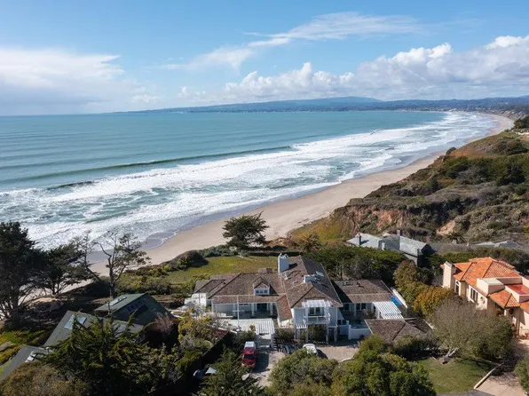 450 Heather Point Ln, Watsonville, CA 95076