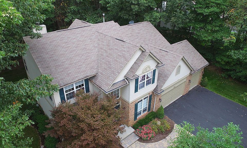 1st image of 2098 Woodridge Ct