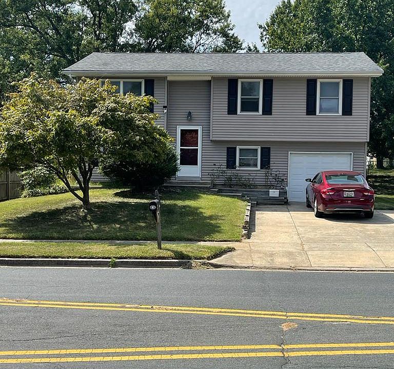 1st image of 7806 Statesman St