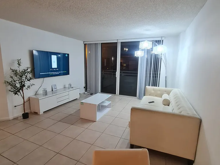 8911 Collins Ave #203 — Photo 18