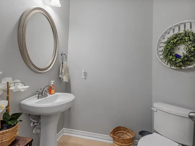 16319 Denise Terrace Dr — Photo 41