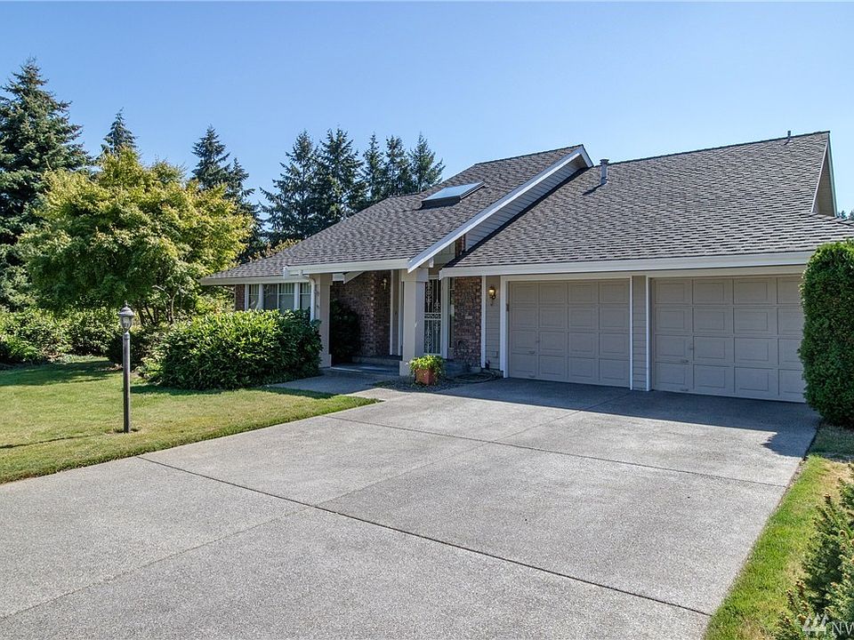 1st image of 6734 47th Avenue Ct E