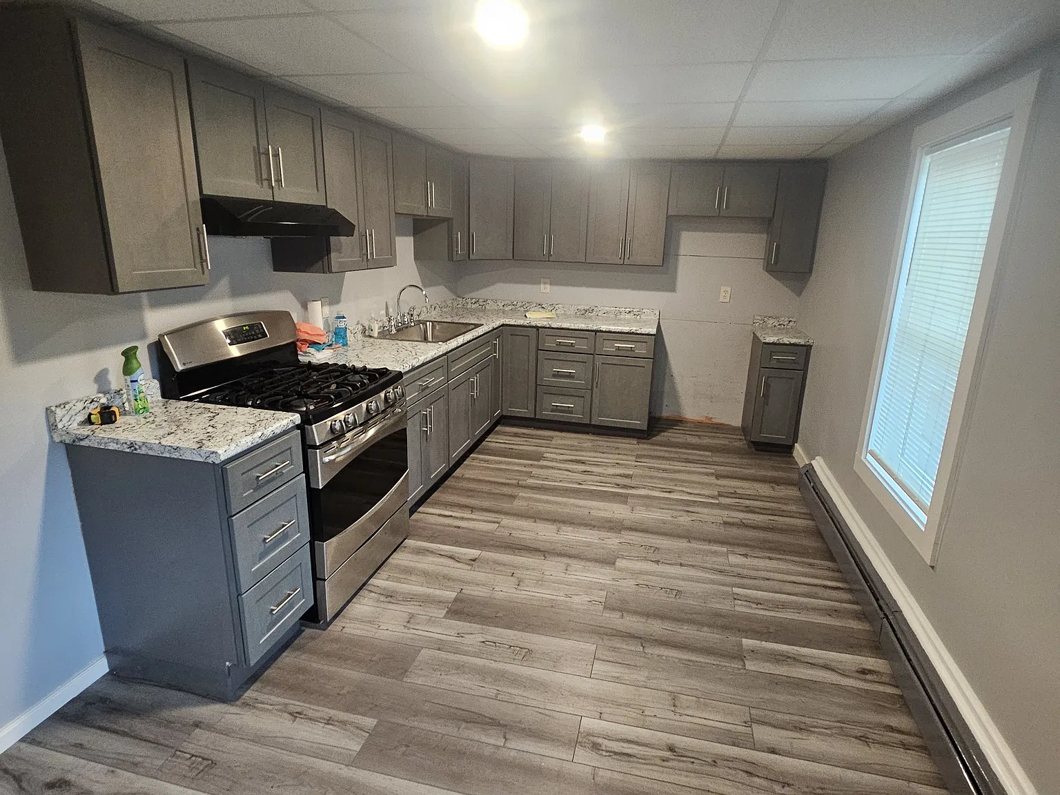 2190 Pleasant St — Photo 1