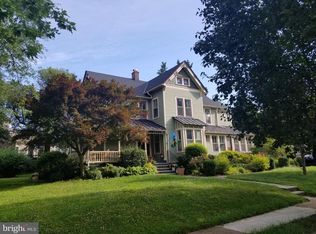 2501 N Underwood St, Arlington, VA 22213