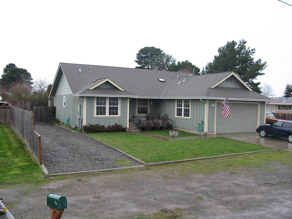 3 bed, 2 bath, 1511 sq.ft