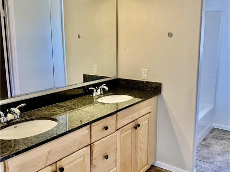 33411 Campus Ln — Photo 7