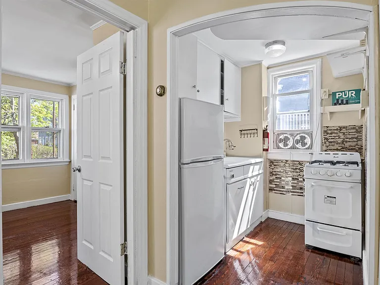90 W 43rd St #3 — Photo 5