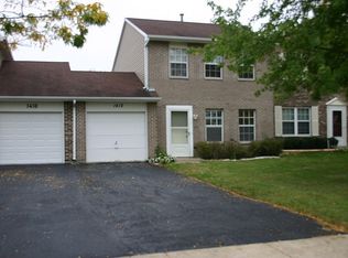 1412 Big Horn Trl, Carol Stream, IL 60188