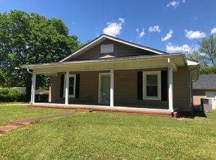 107 Old Memphis Rd, Tuscumbia, AL 35674