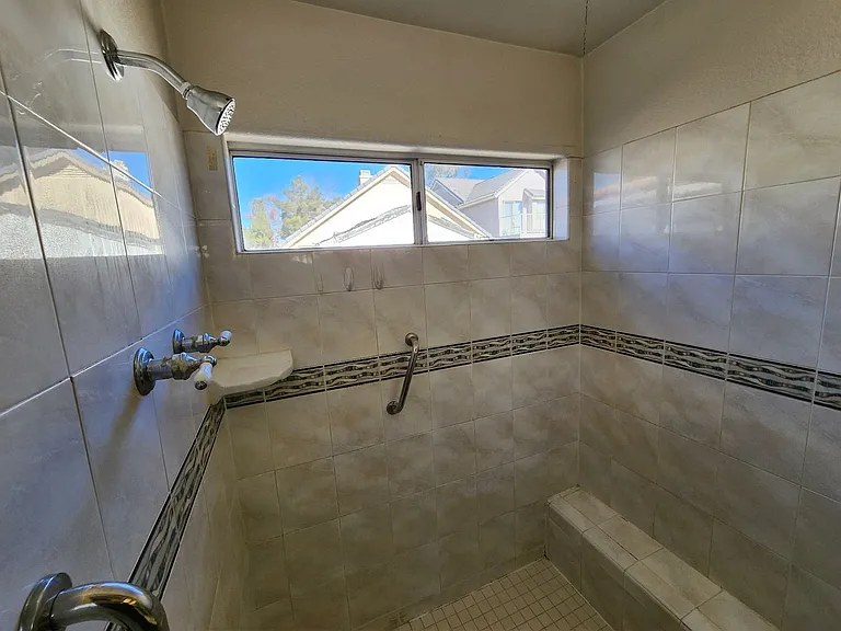 1720 Navarre Ln — Photo 29