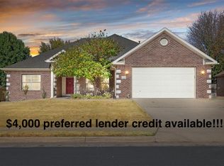 122 Skinner St, Centerton, AR 72719