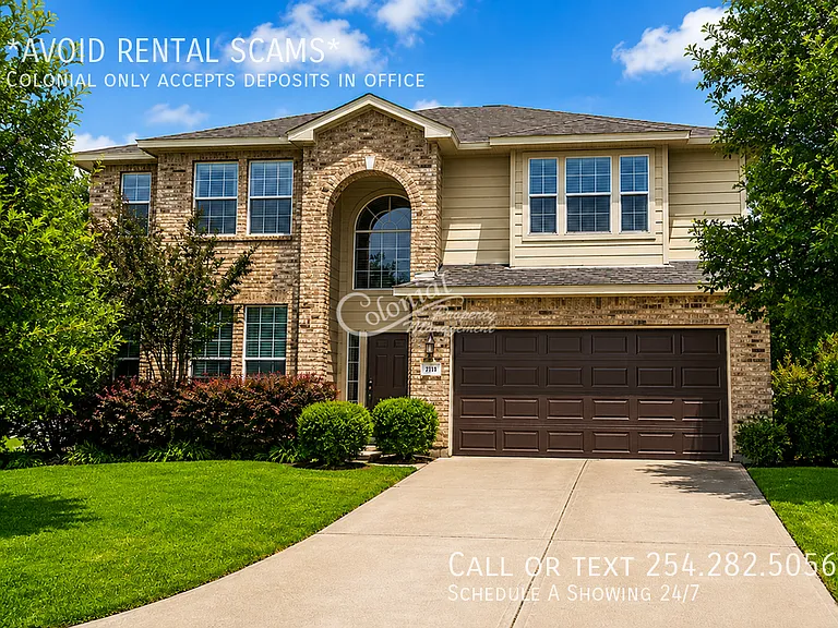 711 Cattail Cir — Photo 1