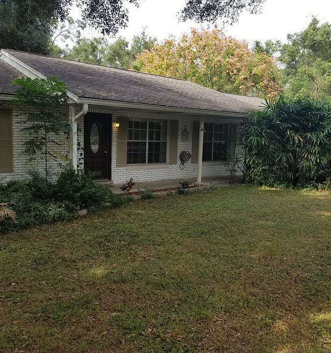 1st image of 824 N Boundary Ave
