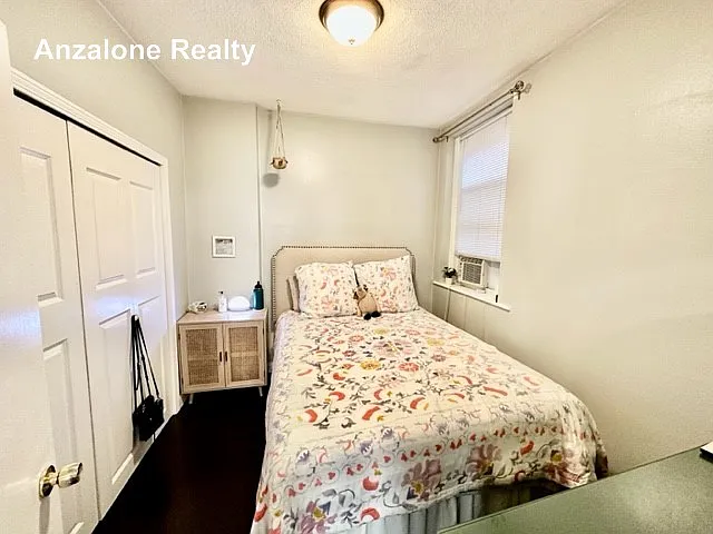 8 Margaret St #2 — Photo 17