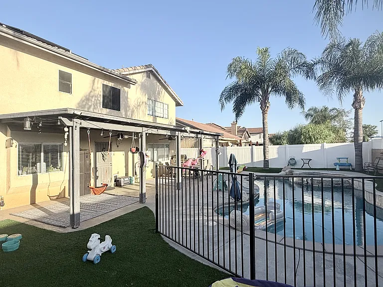 26587 Alta Ave — Photo 21