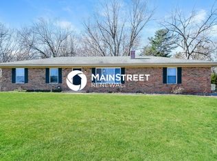 17813 Old Jamestown Rd, Florissant, MO 63034