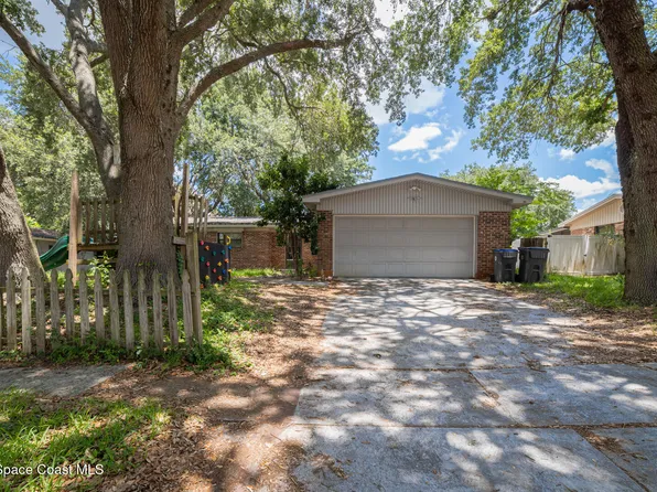 2532 Cherrywood Ln, Titusville, FL 32780