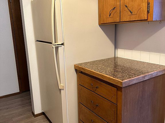 5th image of 6400 32nd Ave NW APT 6