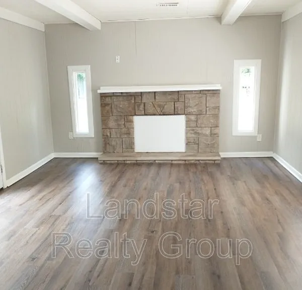 9403 Burgoo King Rd — Photo 30